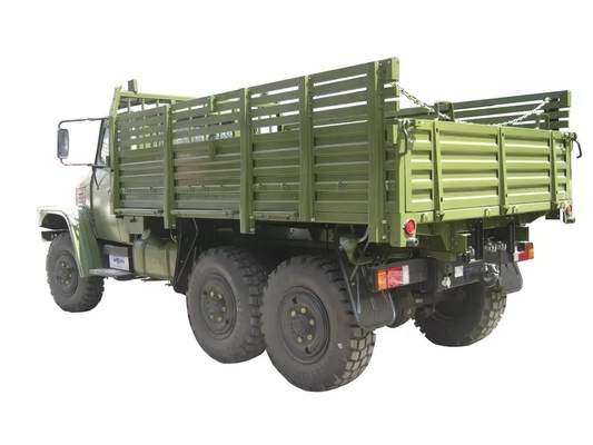 6x6 Offroad-Militärfahrzeug 5MT Sattelzugmaschine mit Radantrieb Cummins-Motor 155 PS