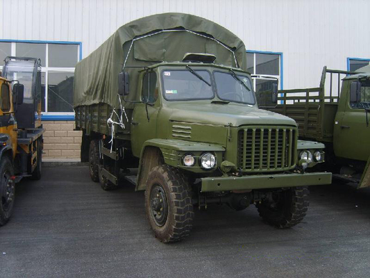 6x6 Offroad-Militärfahrzeug 5MT Sattelzugmaschine mit Radantrieb Cummins-Motor 155 PS