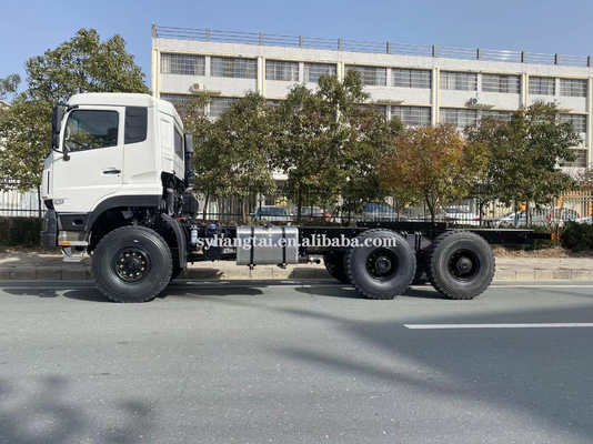 SKD 6-Rad-LKW, 330 PS, Dieselantrieb, 6x6-Geländewagen, 25-Tonnen-Fahrgestell