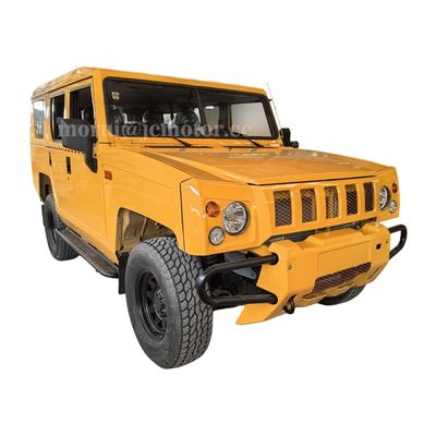 BAW Yongshi 2036 4x4 Offroad 5-Sitzer SUV IVECO Sofim Motor und IVECO 6AT Wüstentourismus-Gebiete Jeep