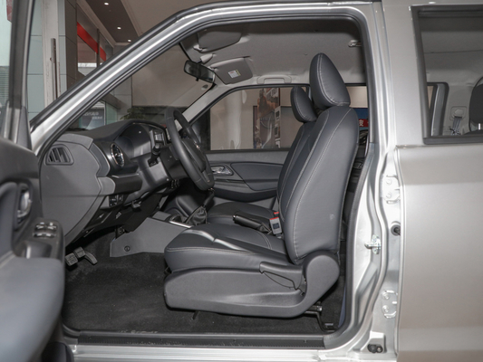 Des DONGFENG-Rückseiten-Antriebs-2WD Maschine Kleintransporter-des Dieselmotor-165HP 2.4L YUCHAI