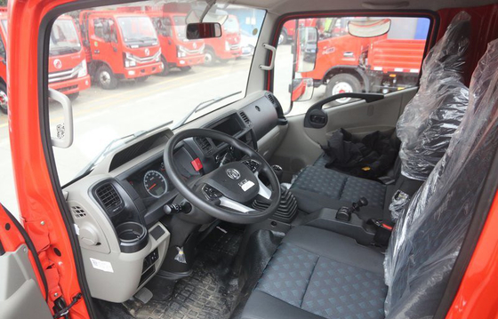 Dieselkasten Van Cargo Truck GVW 5,5 - Maschine des Fahrerhaus-7.5T der Breiten-2030mm YUCHAI