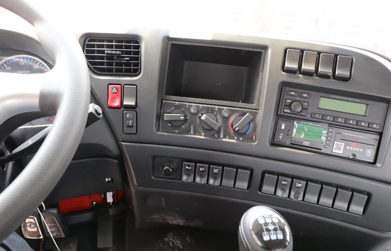 35 Transport Ton Dongfeng Tractor Trucks 4x2 350HP Tow Truck Car For Port