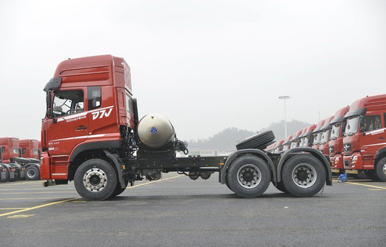 Der Zugkraft-Massen-40 der Tonnen-LNG Traktor-hohe Verschiebungs-Maschine Transport-der LKW-6x4