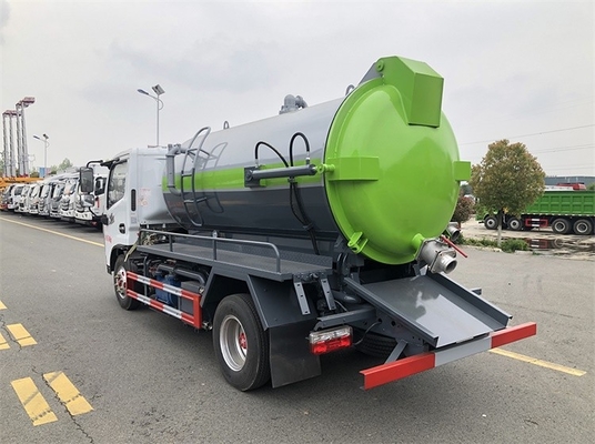 Kleiner Behälter-Dieselmotor 4,7 CBM des DONGFENG-Abwasser-Vakuumtanker-6MT