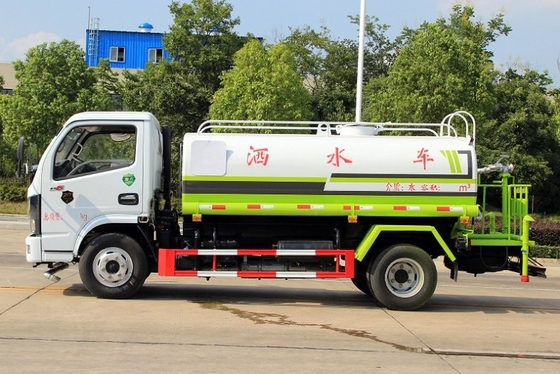 5 Volumen des Kubikmeter-Straßen-Bewässerungslkw-4x2 6M Single Row Loading
