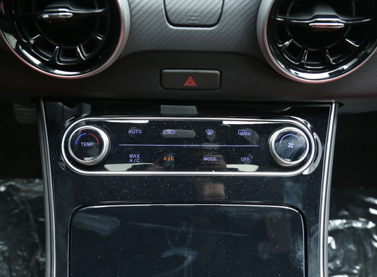 DONGFENG-Gas-Treibstoff-Energie SUV-Auto-Einzelradaufhängung 197HP